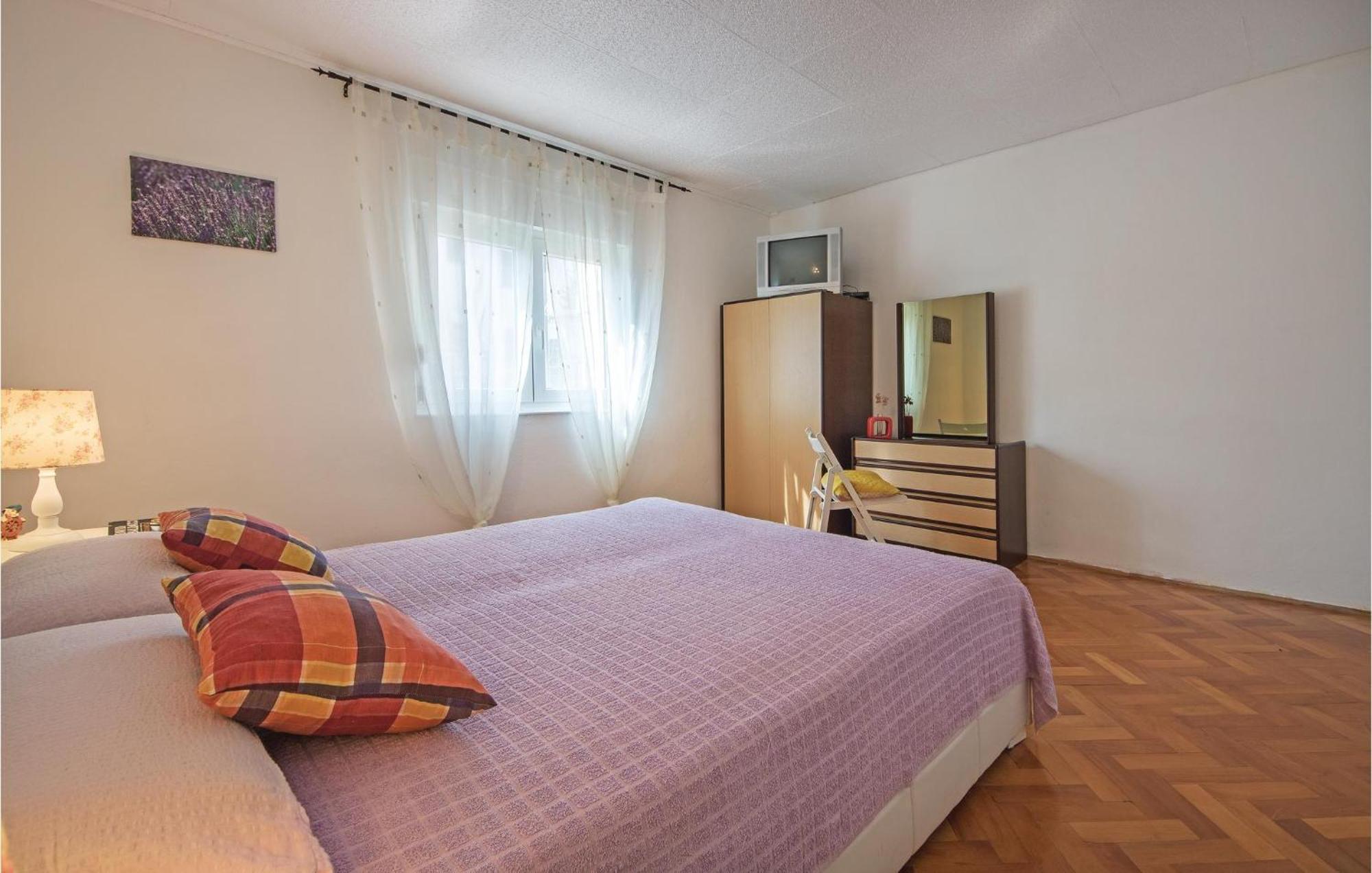 Awesome Apartment In Fazana With Wifi Extérieur photo