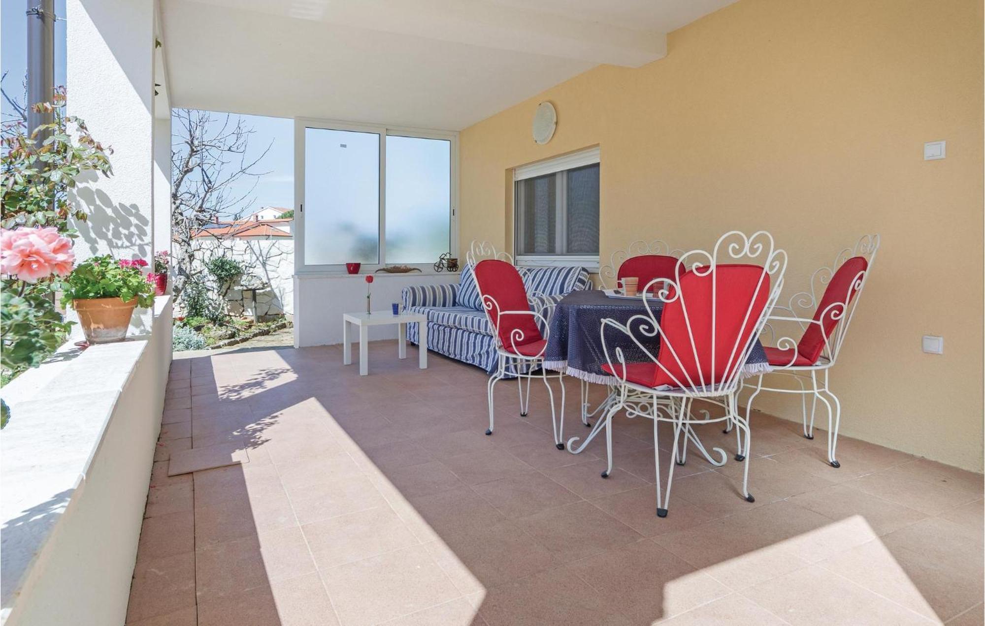Awesome Apartment In Fazana With Wifi Extérieur photo